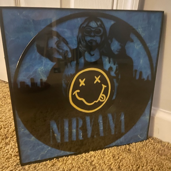 Nirvana wall art with repurposed vinyl record - Picture 5 of 8